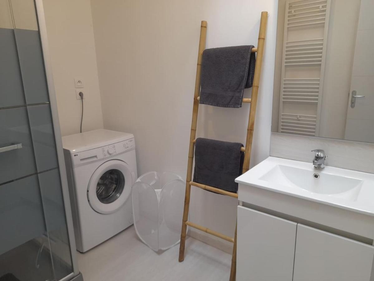 Logement De 100M2 Avec Terrasse Wardrecques 외부 사진